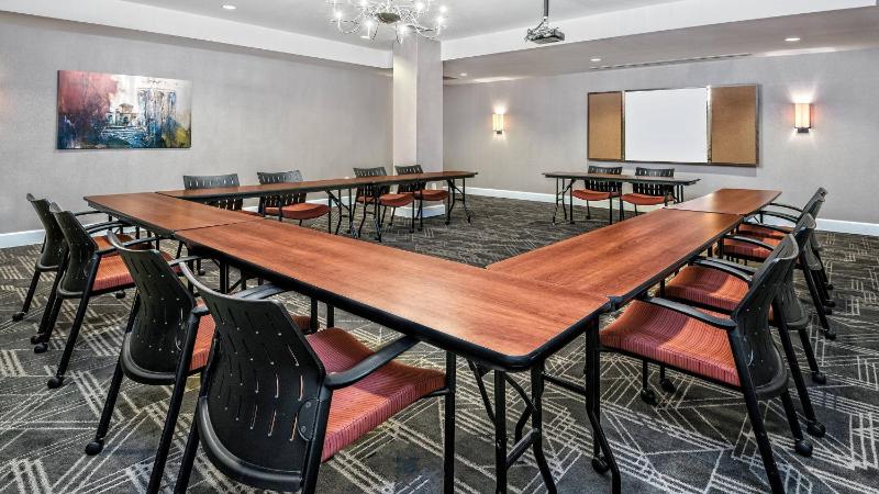 TownePlace Suites by Marriott San Antonio Downtown Riverwalk - image 32
