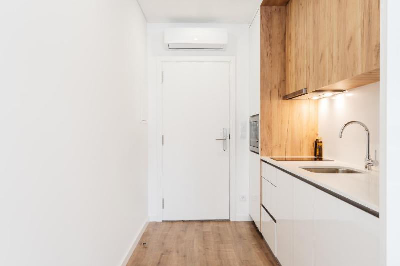 Feel Porto Lapa Collection Flats - image 5