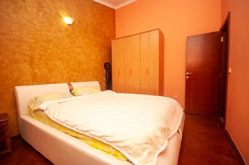 Milic Apartmant with parking - image 9