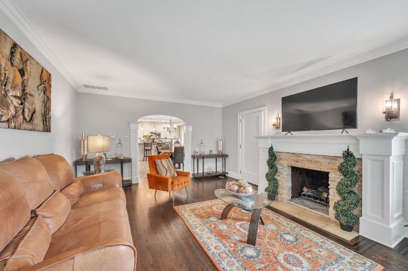 Five-Bedroom House image 1