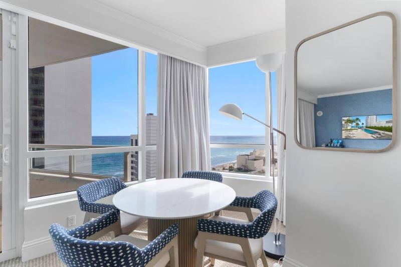 Fontainebleau Ocean View 2BR Apt - image 30