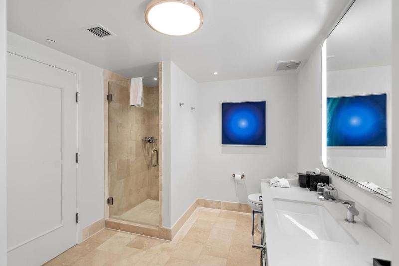 Fontainebleau Ocean View 2BR Apt - image 25