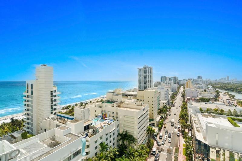Fontainebleau Ocean View 2BR Apt - image 23