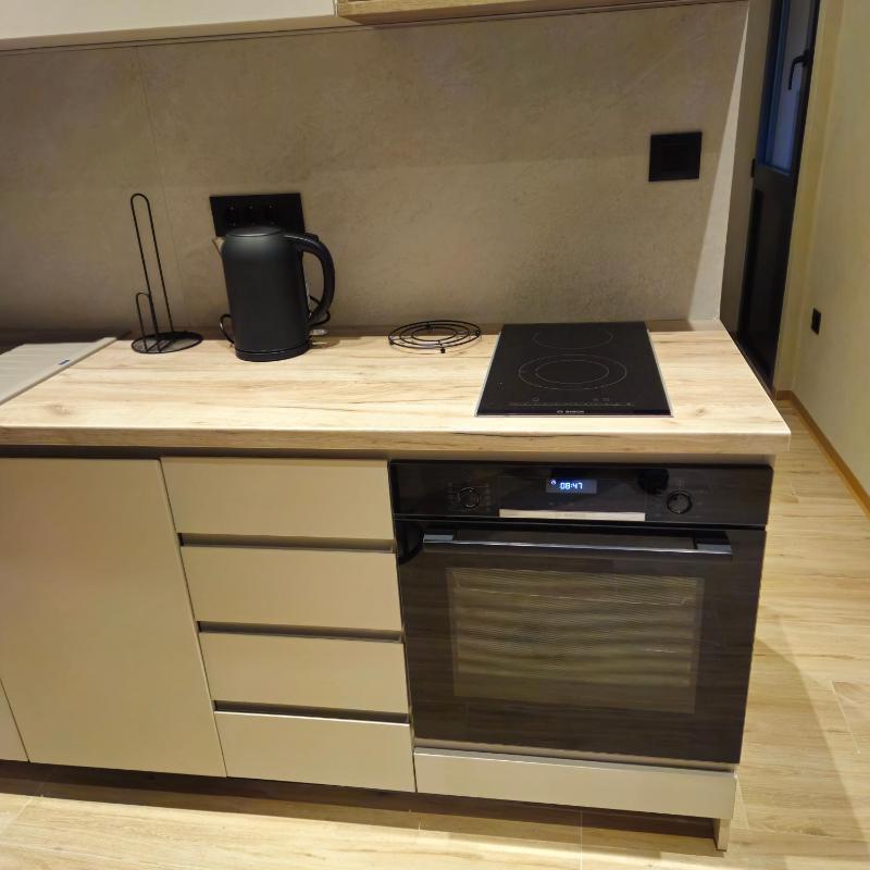 Gold Star Center Apartment PARKING ON REQUEST - image 7