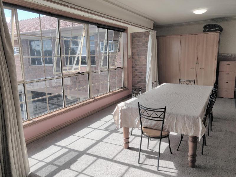 St Georges Motor Inn - image 9