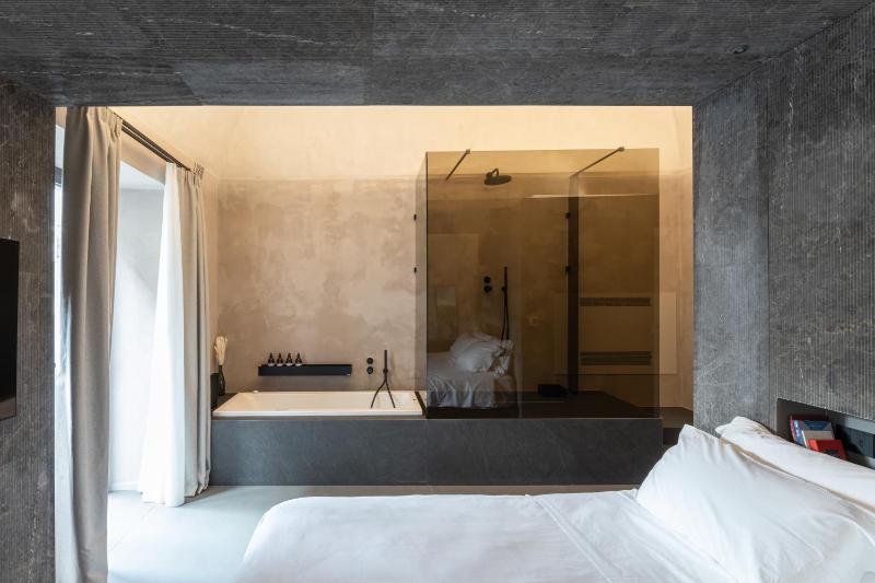 Terme di Bacco - design apartaments and spa - image 1