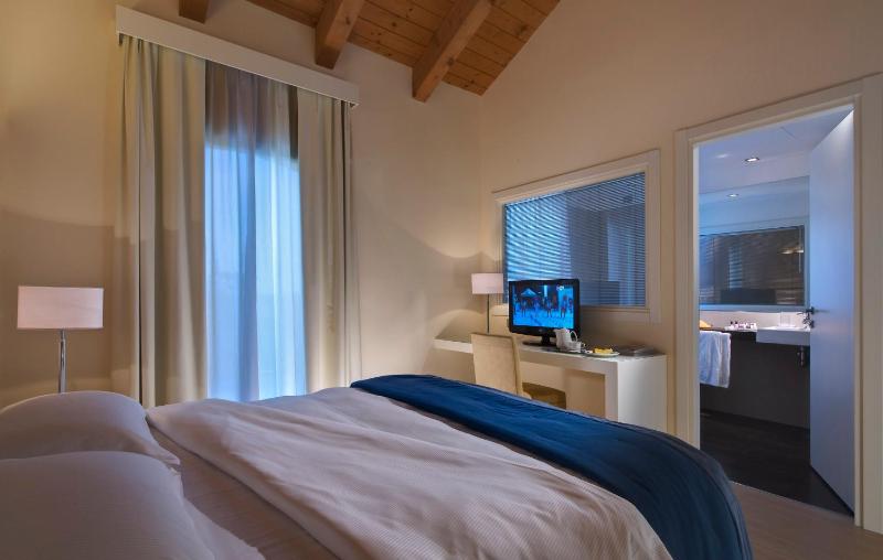 Suite image 3