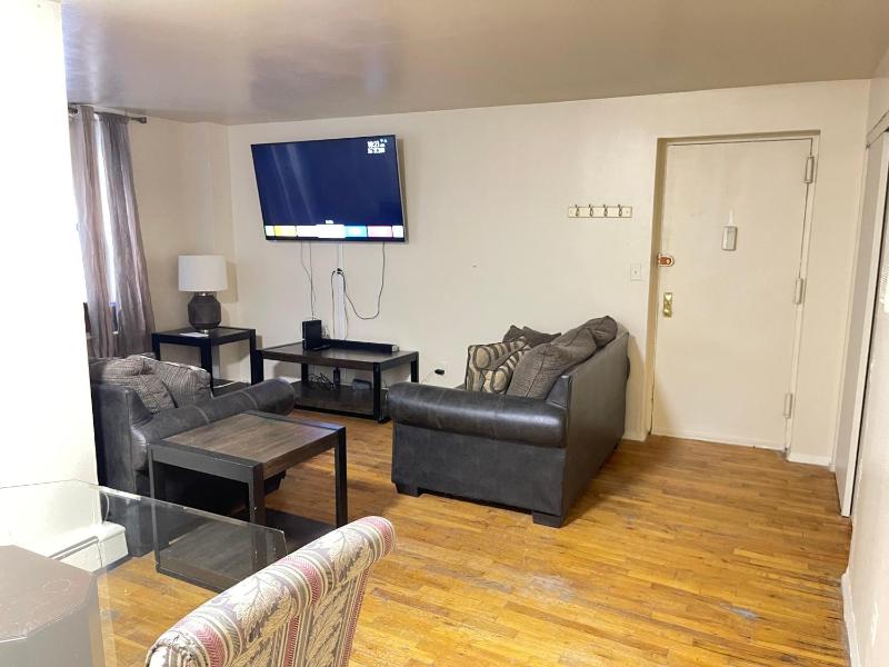 One Bedroom by Month Next to Bronx Zoo - image 16