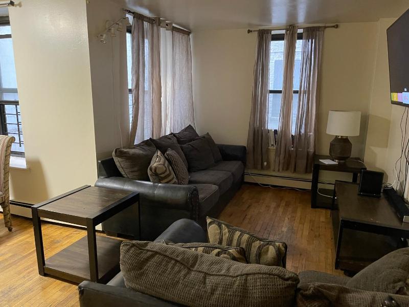 One Bedroom by Month Next to Bronx Zoo - image 11
