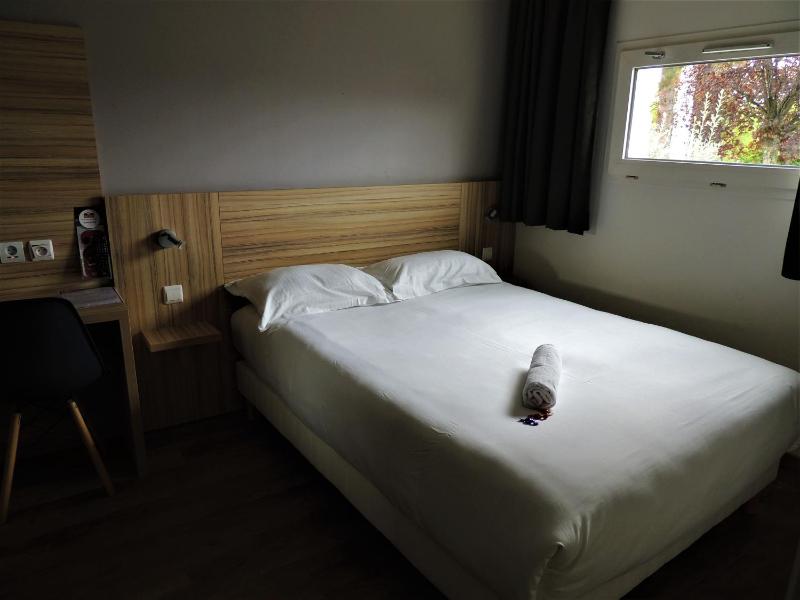 Double Room image 2