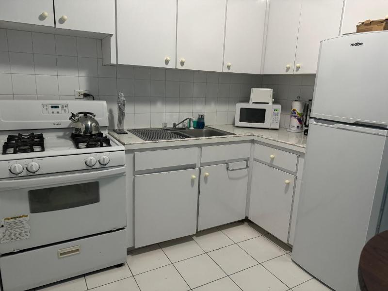 Kozy Bahamas Getaway 25mins from Airport & USA Embassy - image 4