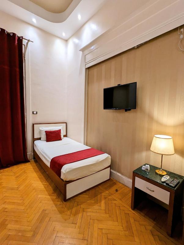 Nour Hostel - image 3