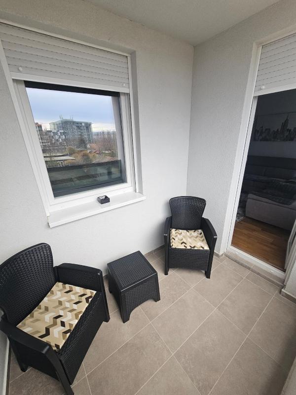 Relax & Enjoy Apartment - image 10