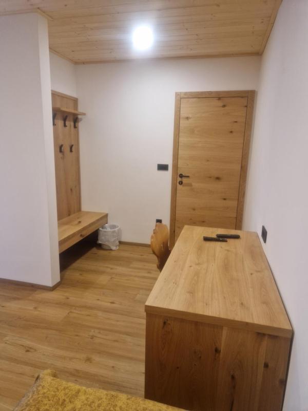 Triple Room with Balcony image 4