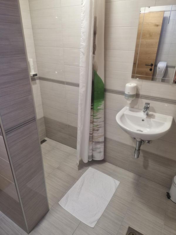 Double Room image 2