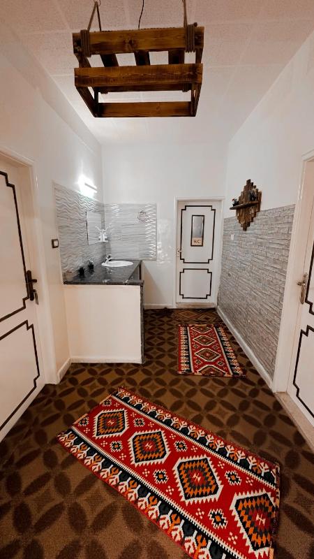 Petra Wooden House - image 9