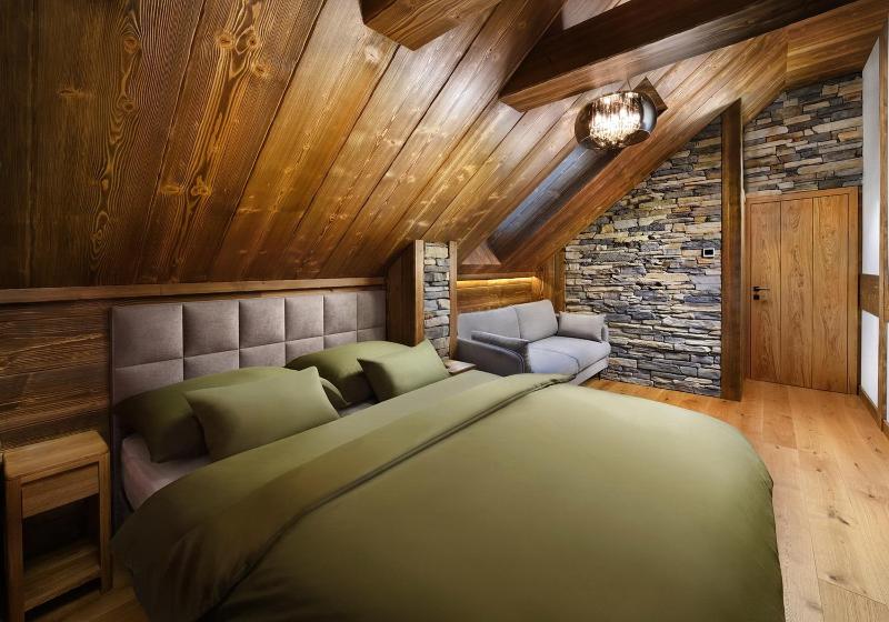 Chalet Oasis - Luxury 5-Bedroom Chalet with Panoramic Views - image 33
