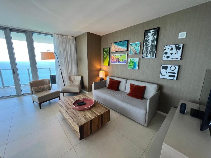 Oceanfront Apartment image 3
