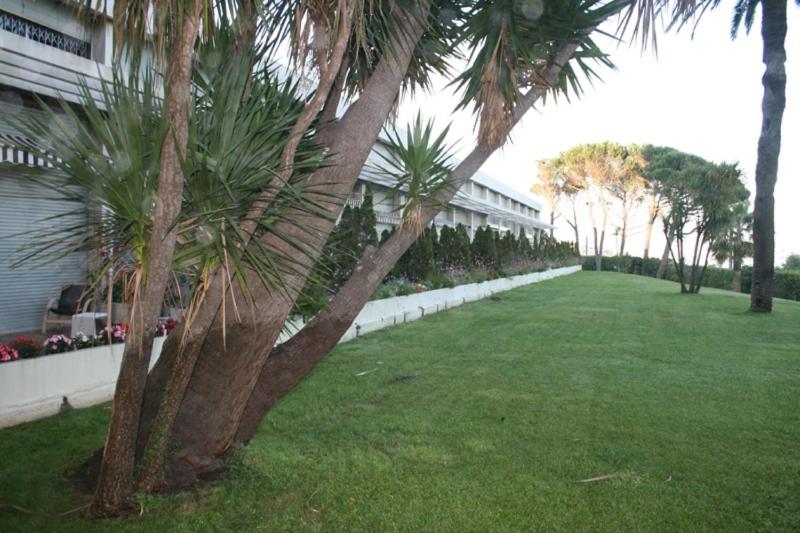Château de la mer by Welcome to Cannes - image 12