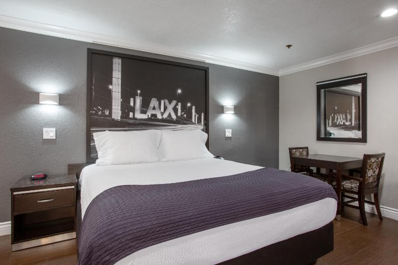 King Room - Disability Access image 3
