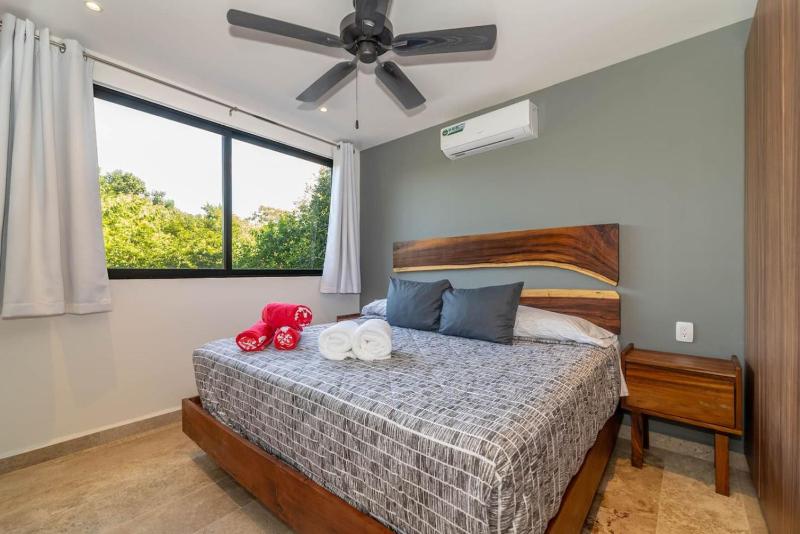 Lux 2 BD Suite with Private Plunge Pool Terrace - image 5