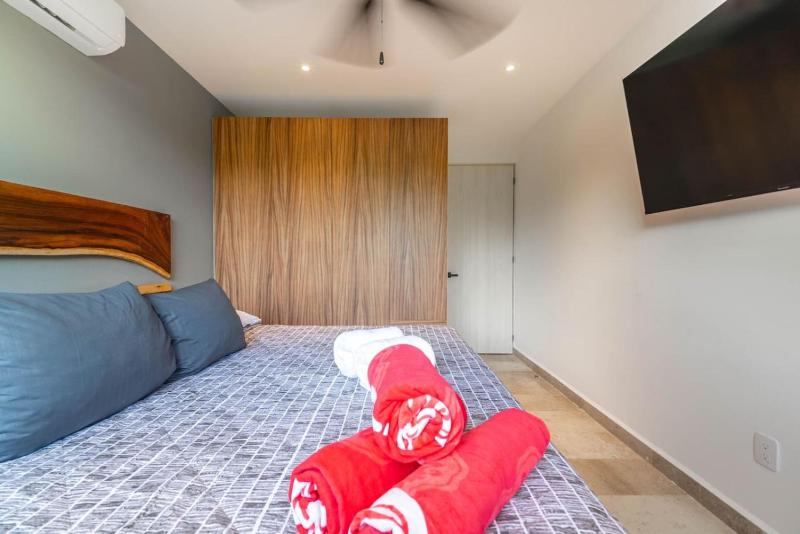 Lux 2 BD Suite with Private Plunge Pool Terrace - image 40