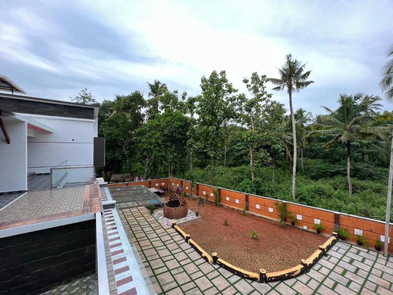 Luxury Villa - image 8
