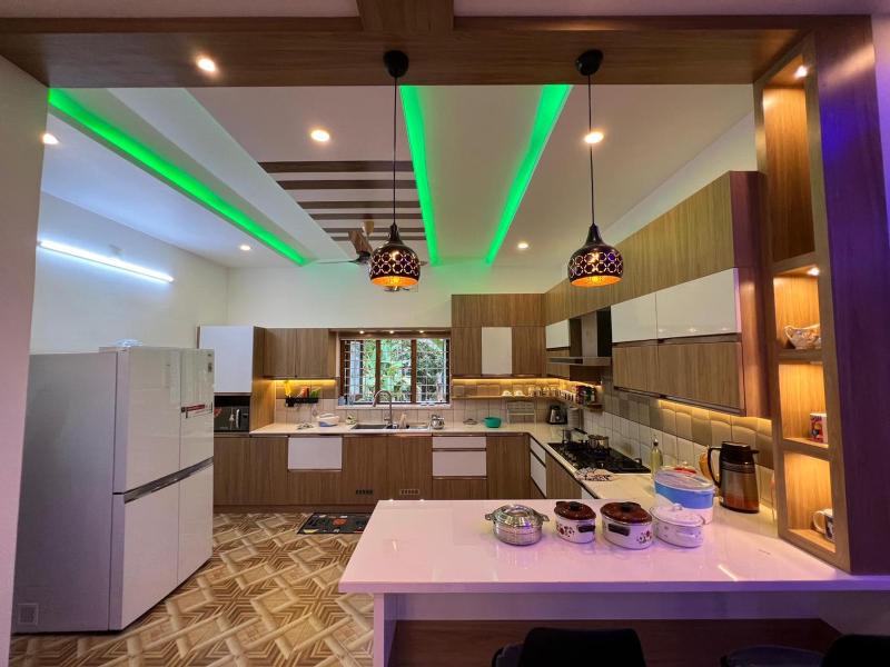 Luxury Villa - image 4