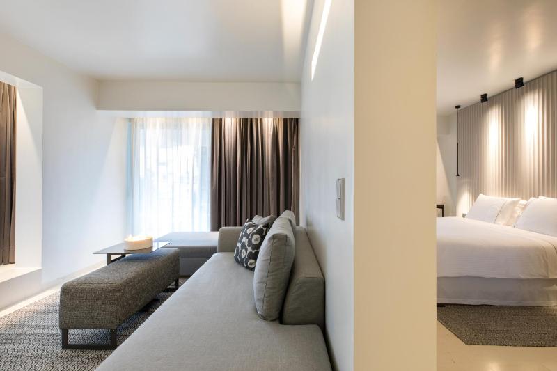 Junior Suite image 4