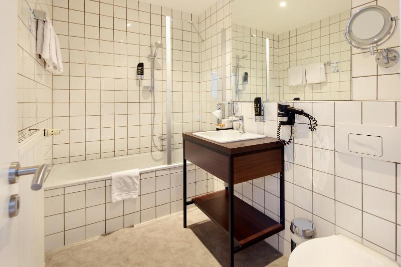 Triple Room image 2