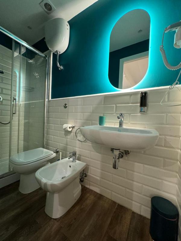 Superior Double Room image 2