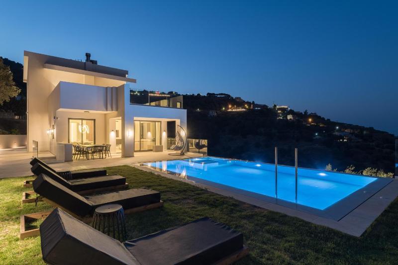 Luxury Villa Verde - image 2