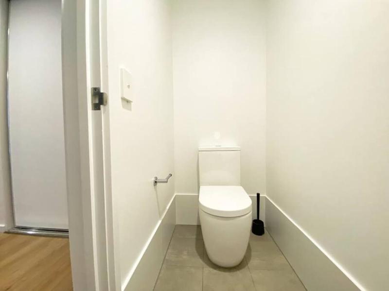 Beautiful 2BR Apt at Adelaide CBD with Pool-Gym-BBQ - image 9