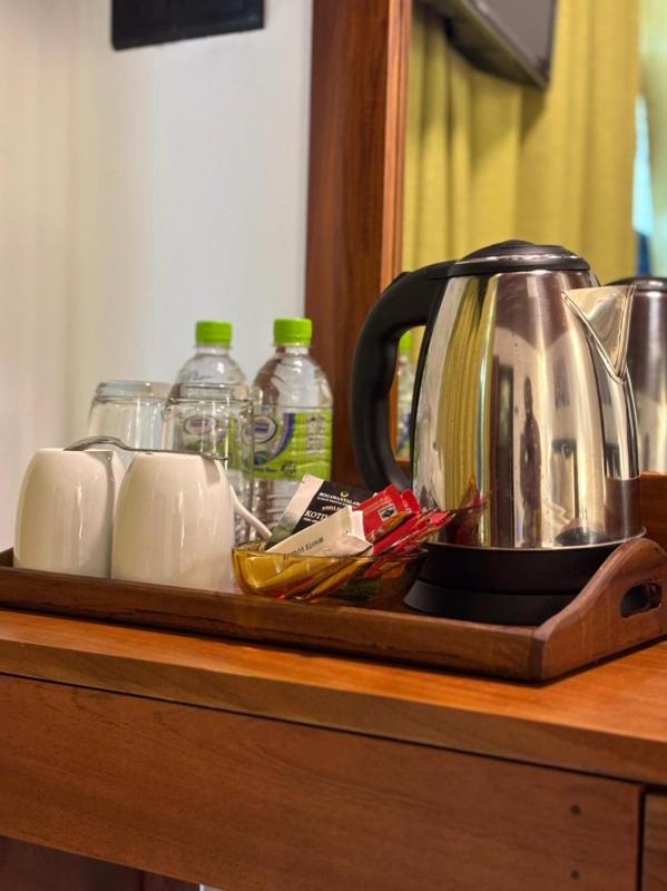 Chaya Beach HotelTangalle - image 14