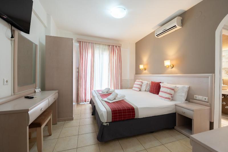 Two-Bedroom Standard Apartment image 4