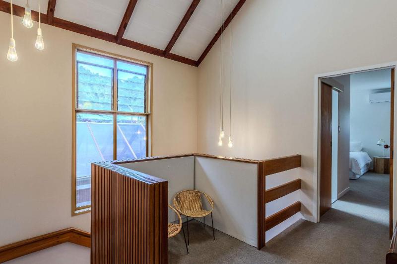 Highfield on High - 50m to the Redwoods Forest with Spa Pool - image 18