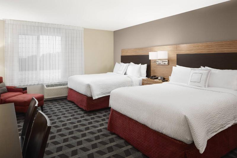TownePlace Suites by Marriott Tampa South - image 27