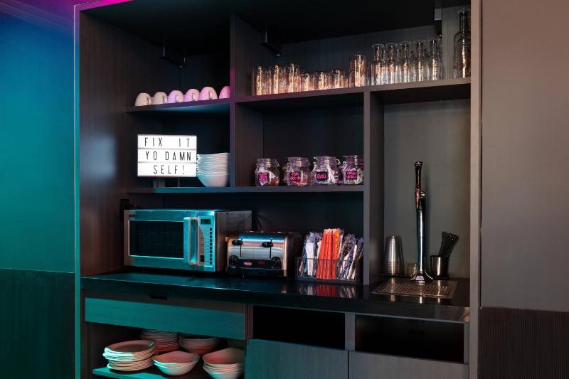 Moxy Portland Downtown - image 45