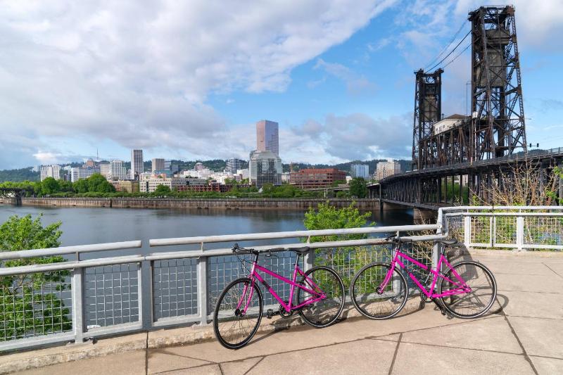 Moxy Portland Downtown - image 2