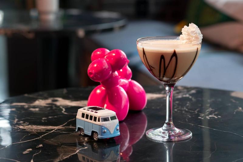 Moxy Portland Downtown - image 37