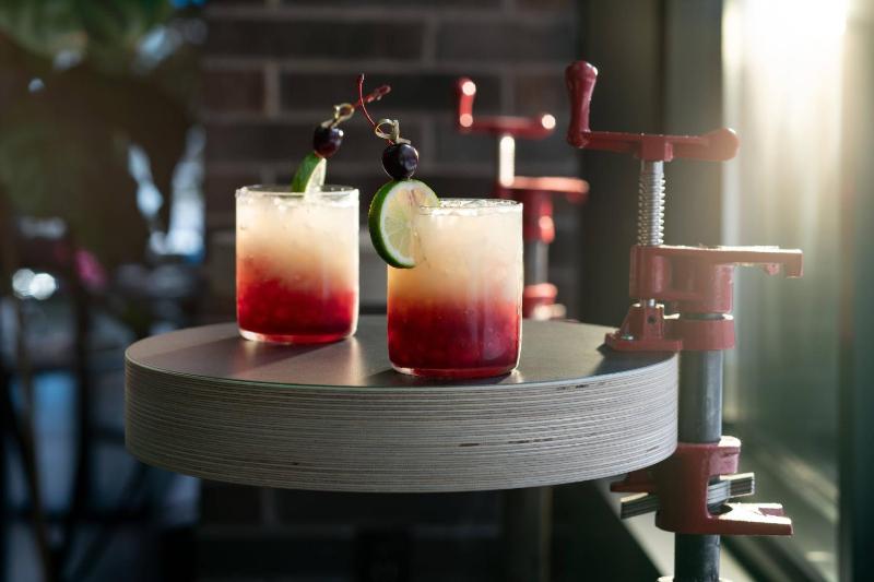 Moxy Portland Downtown - image 28