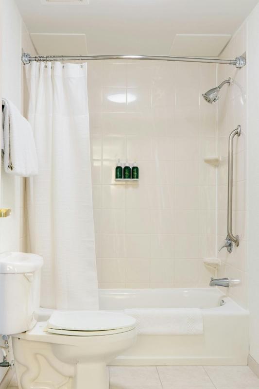 Double Suite with Two Double Beds image 2