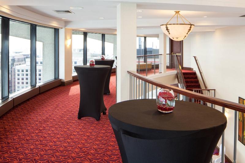 Ottawa Marriott Hotel - image 14