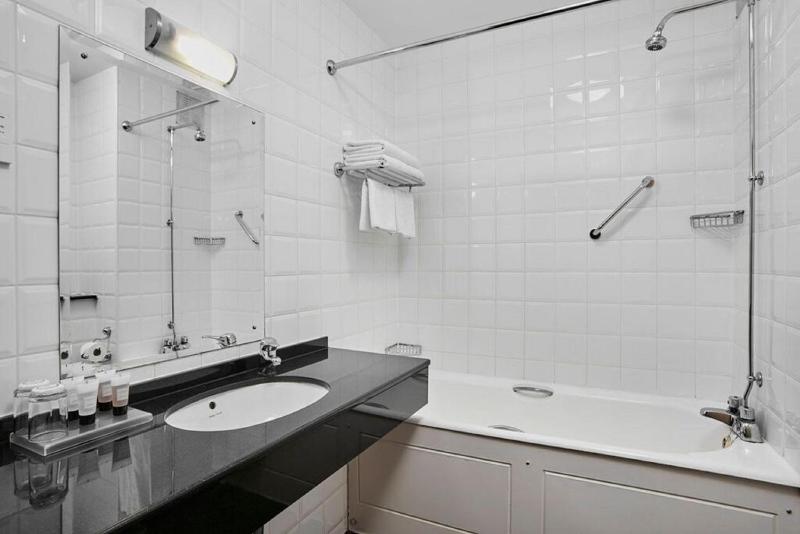 Standard Twin image 4