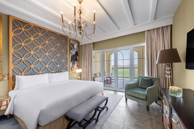 Executive Suite  image 1