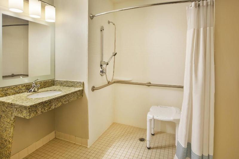Two-Bedroom Suite image 2