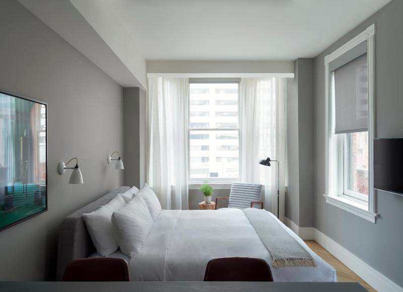 Studio Apartment image 4