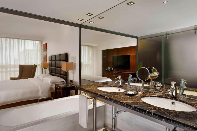 Sheraton Porto Hotel & Spa - image 39