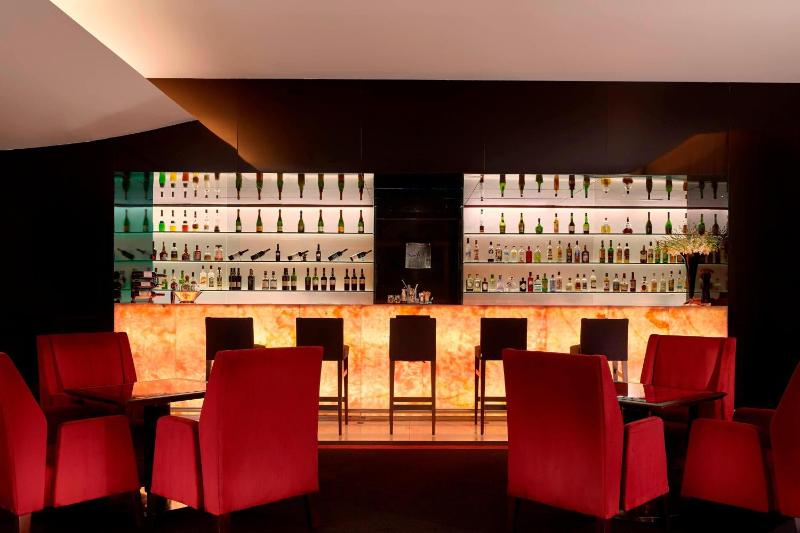 Sheraton Porto Hotel & Spa - image 22