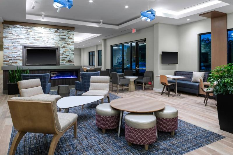 Residence Inn by Marriott Virginia Beach Town Center - image 2